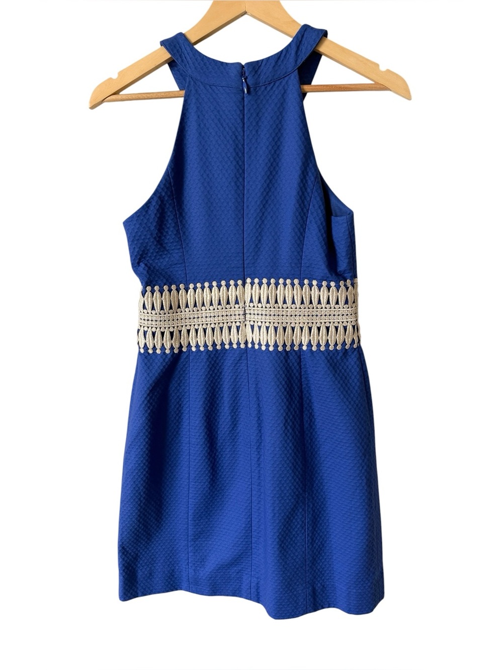Lilly Pulitzer Blue Sleeveless Shift Dress White Embroidered Waist Size 0 - Picture 2 of 6